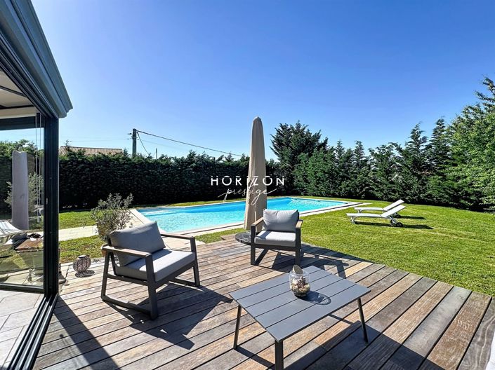 Image No.3-4 Bed Property for sale