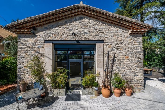 Image No.12-3 Bed House for sale