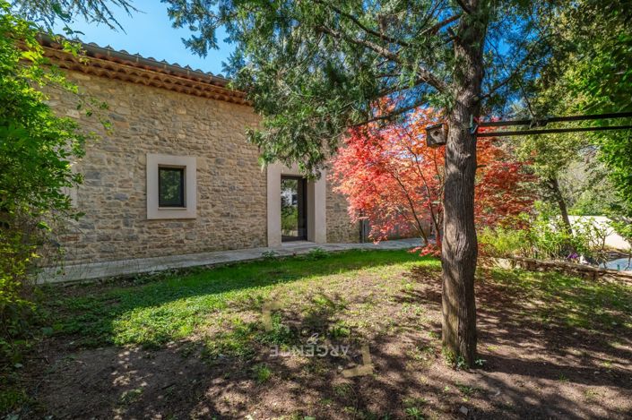Image No.2-3 Bed House for sale