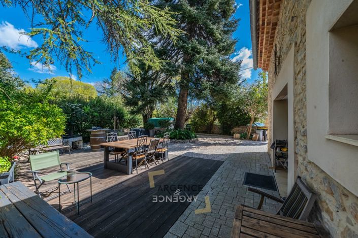 Image No.9-3 Bed House for sale