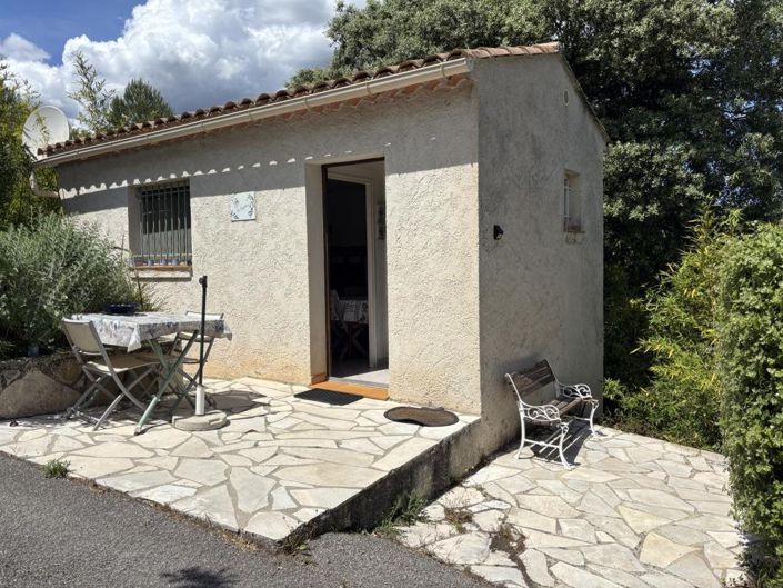 Image No.10-3 Bed House for sale