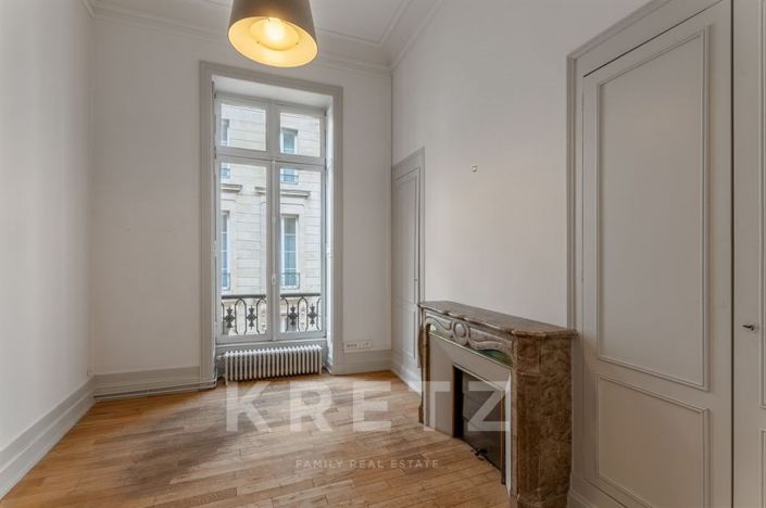 Image No.22-Apartment for sale