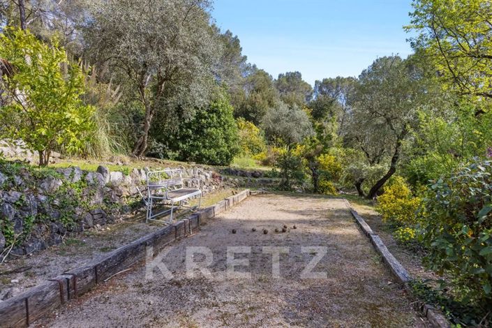 Image No.10-6 Bed House for sale