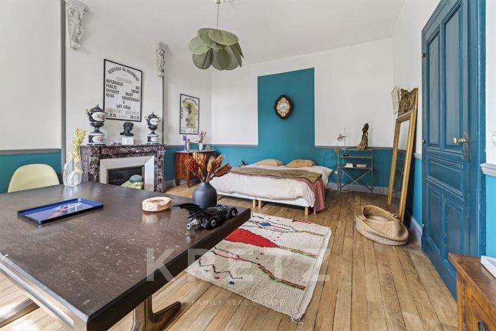 Image No.16-9 Bed Property for sale