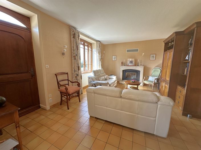 Image No.16-5 Bed House for sale