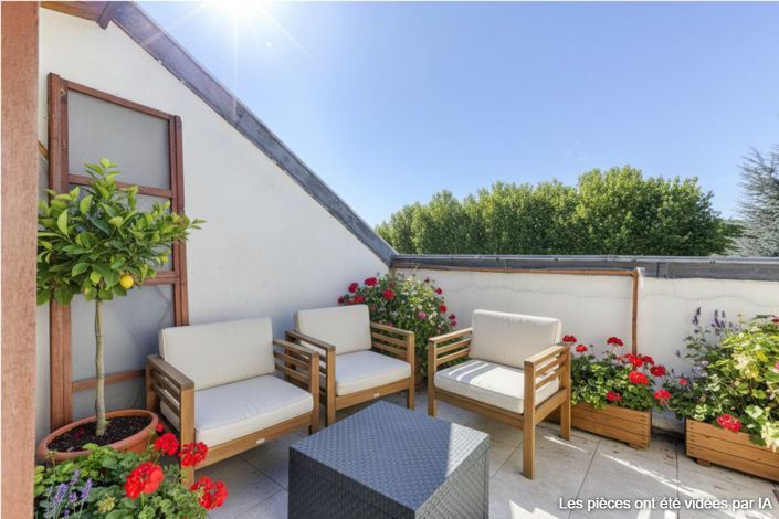 Image No.5-7 Bed House for sale