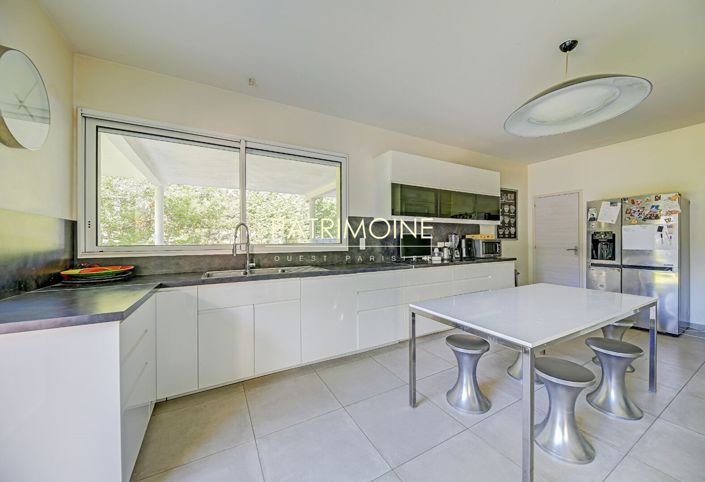 Image No.6-7 Bed House for sale