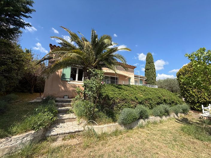 Image No.2-3 Bed House for sale