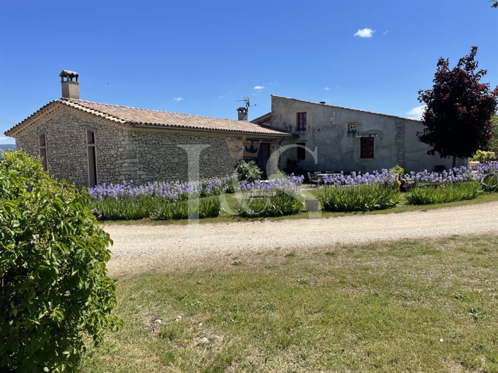 Image No.3-8 Bed House for sale