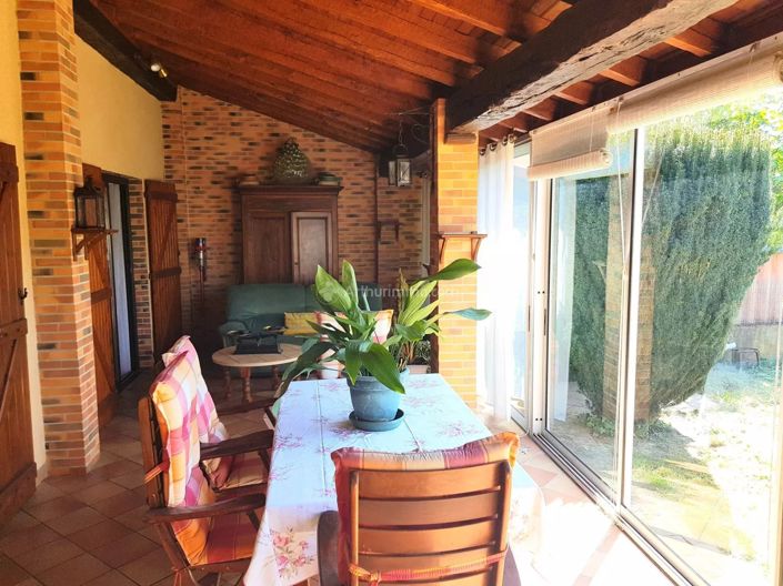 Image No.2-4 Bed House for sale