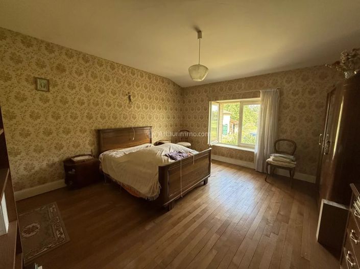 Image No.12-House for sale