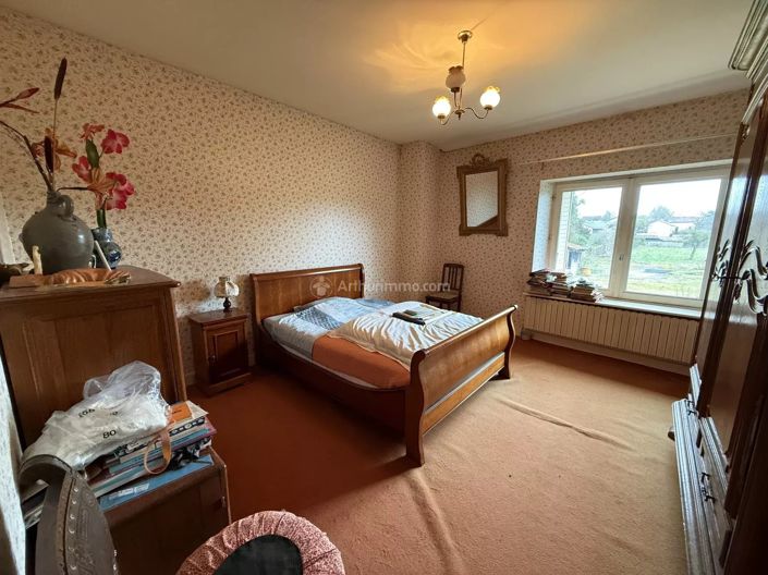 Image No.8-House for sale