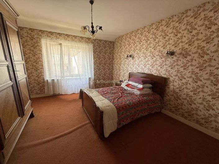 Image No.9-House for sale
