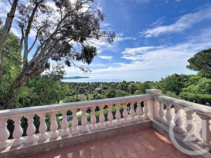 Image No.19-4 Bed House for sale