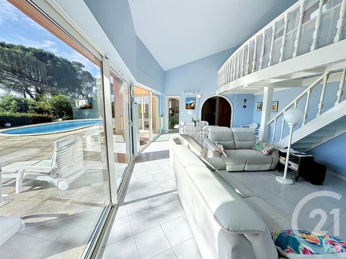 Image No.5-4 Bed House for sale