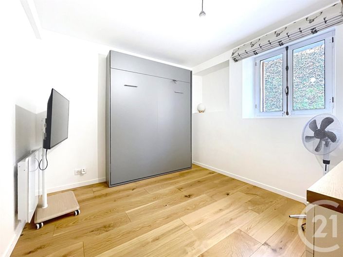 Image No.8-3 Bed Apartment for sale