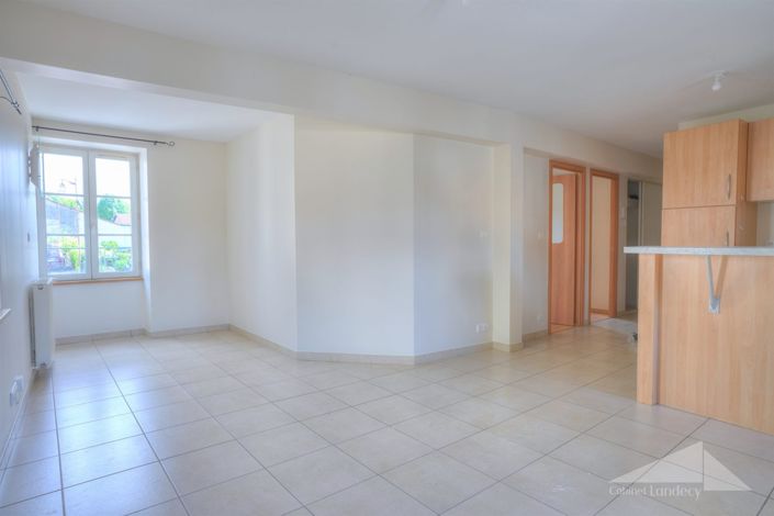 Image No.3-Appartement de 2 chambres à vendre à Thoiry