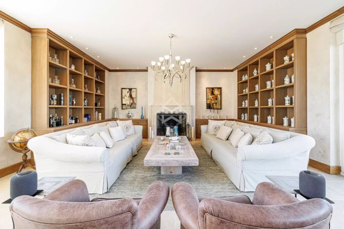 Image No.4-6 Bed House for sale