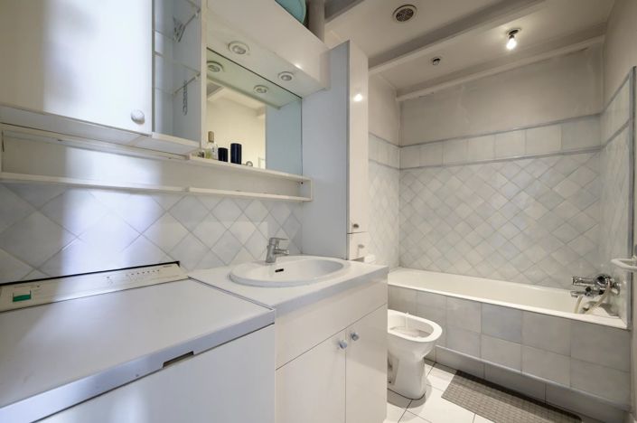 Image No.13-2 Bed Apartment for sale
