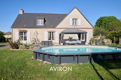 1 - Chartres, Maison