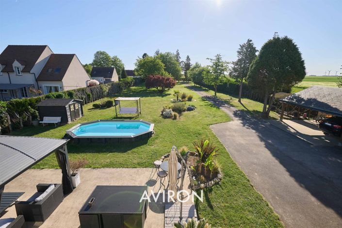 Image No.13-6 Bed House for sale