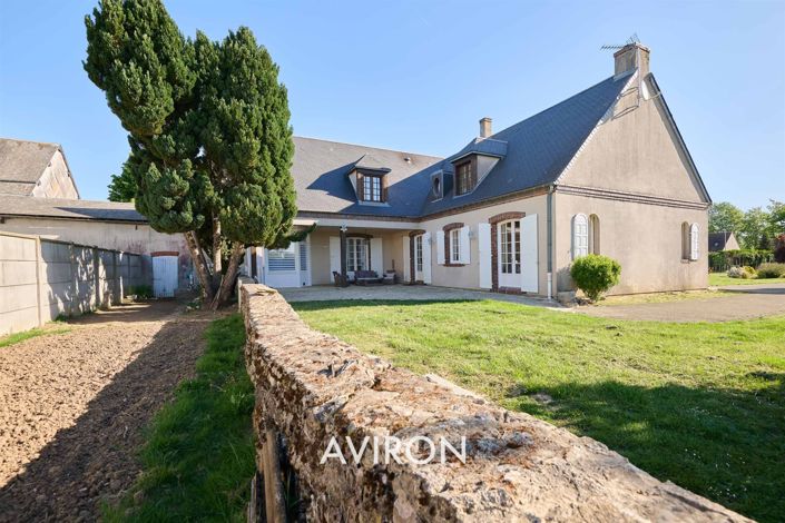 Image No.14-6 Bed House for sale