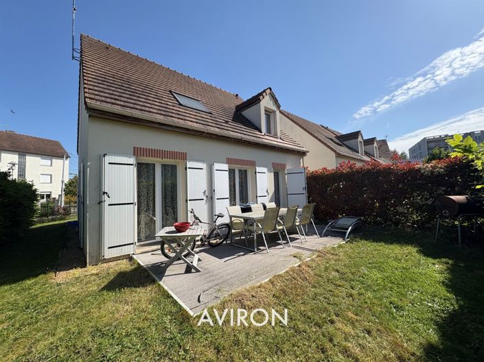 Image No.3-3 Bed House for sale