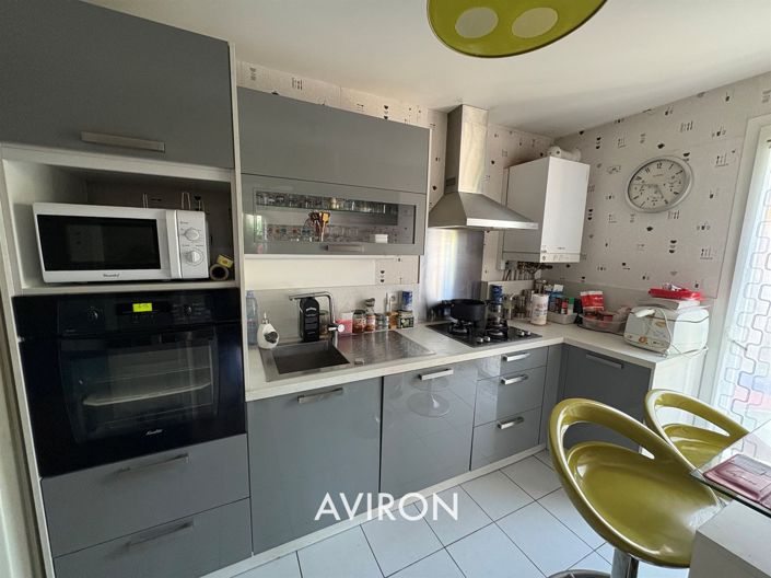 Image No.4-3 Bed House for sale