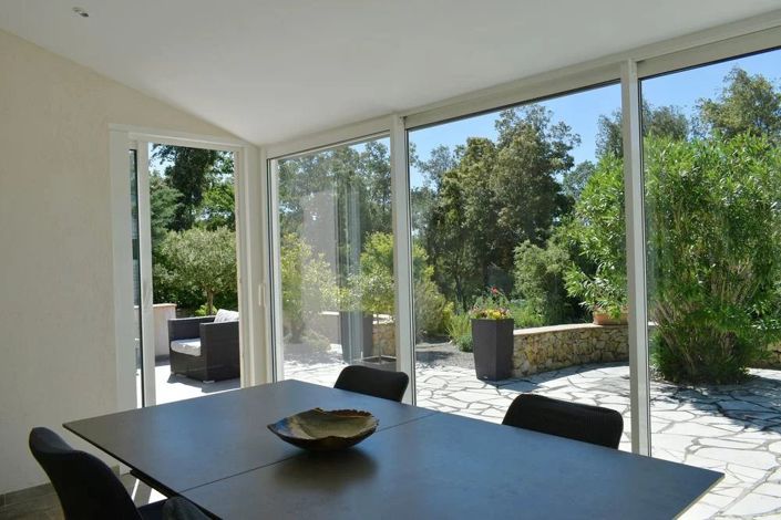 Image No.10-2 Bed House for sale