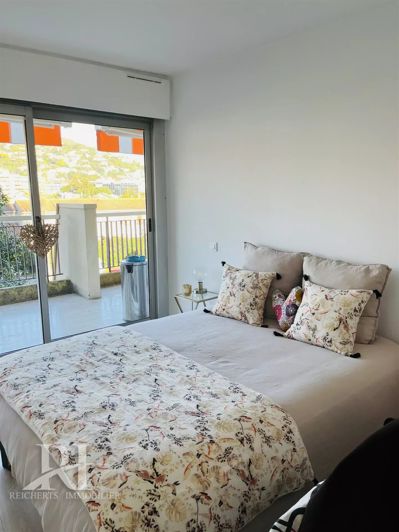 Image No.14-2 Bed Apartment for sale