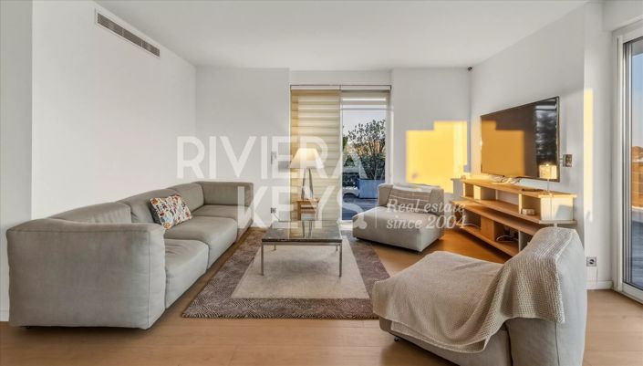 Image No.12-3 Bed Apartment for sale