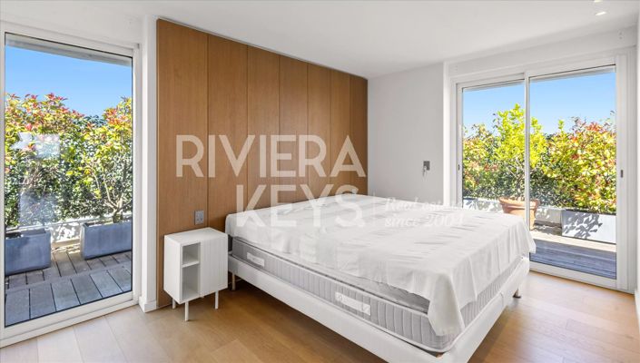Image No.14-3 Bed Apartment for sale