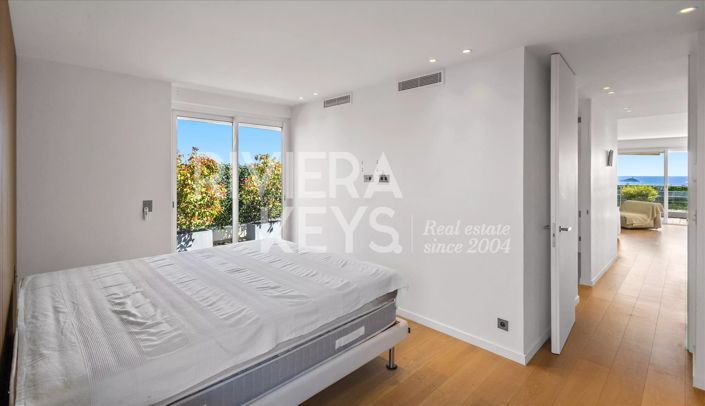 Image No.15-3 Bed Apartment for sale