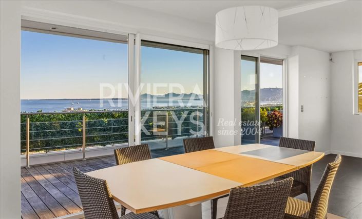 Image No.23-3 Bed Apartment for sale