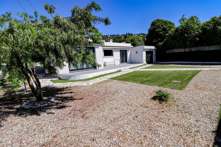 Image No.25-2 Bed House for sale