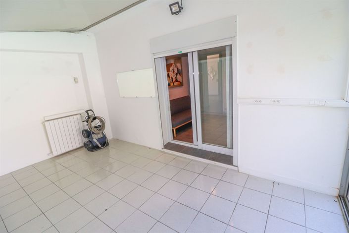 Image No.39-2 Bed House for sale