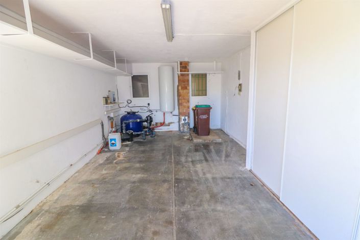 Image No.43-2 Bed House for sale