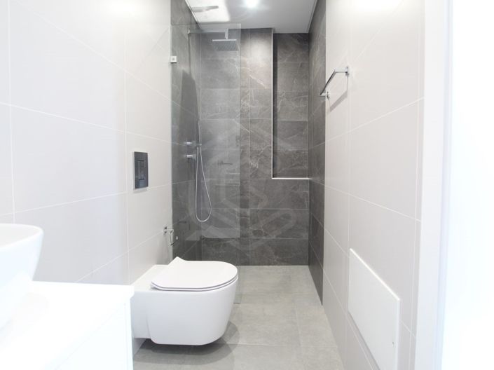 Image No.26-4 Bed House for sale