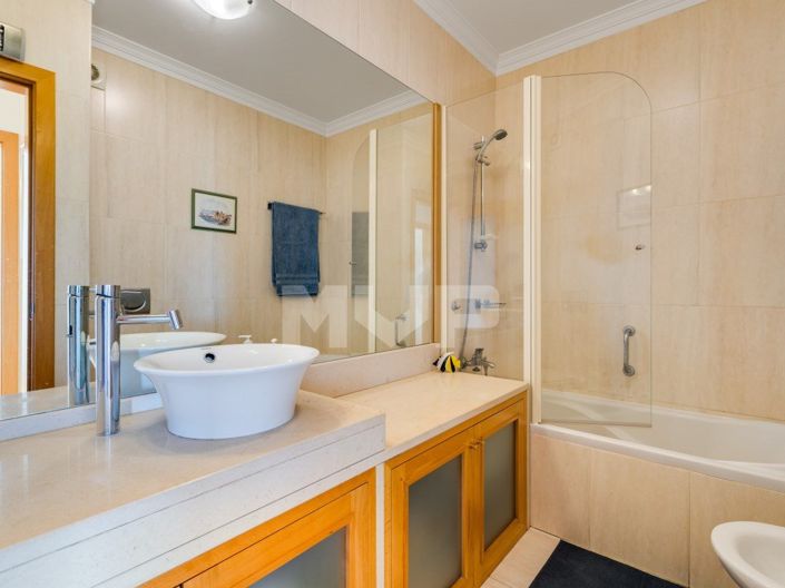 Image No.11-2 Bed Apartment for sale