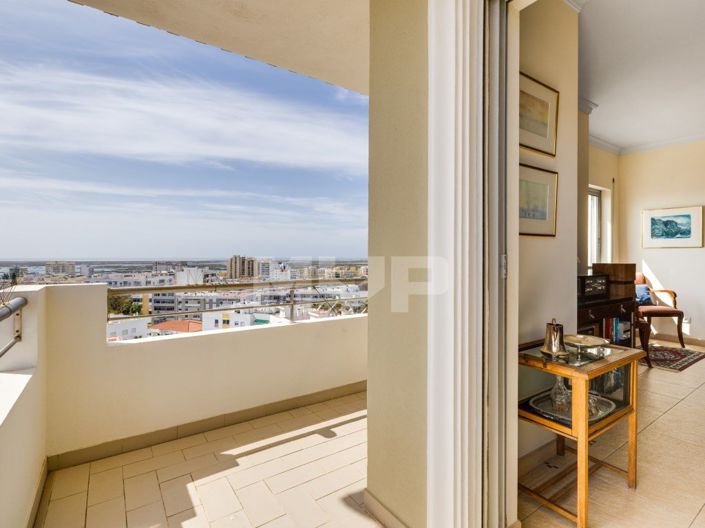 Image No.18-2 Bed Apartment for sale