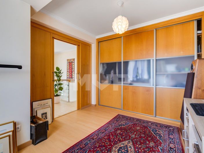 Image No.29-2 Bed Apartment for sale