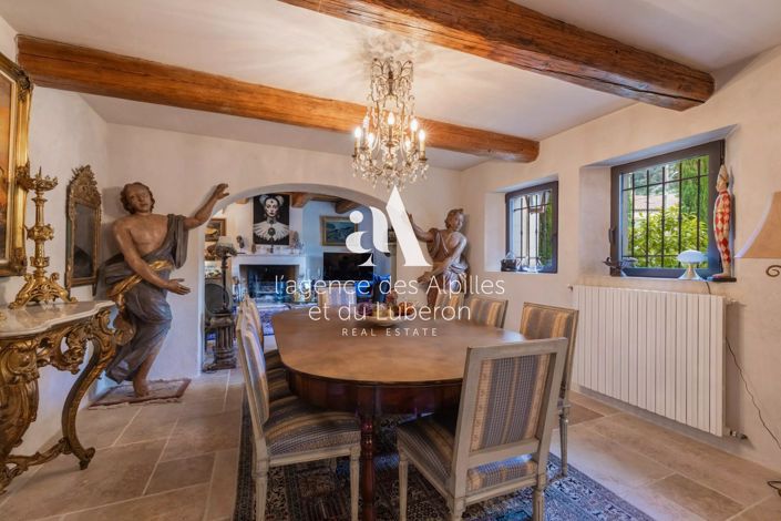 Image No.7-4 Bed House for sale