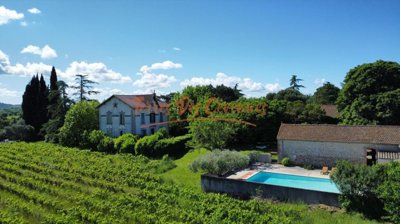 1 - Anduze, House