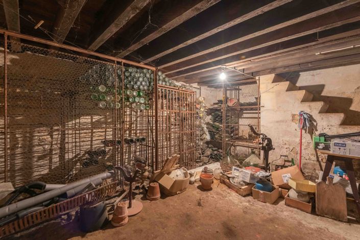 Image No.19-5 Bed House for sale