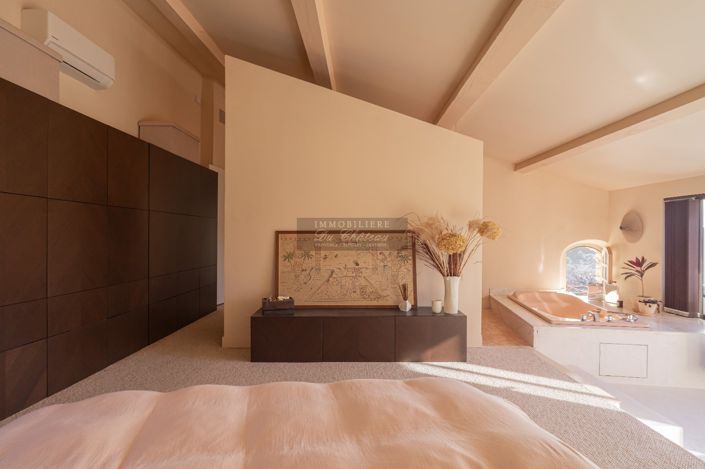 Image No.14-3 Bed House for sale