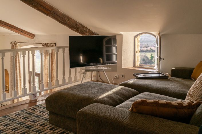 Image No.19-3 Bed House for sale