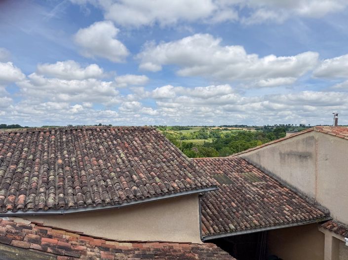 Image No.15-7 Bed House for sale