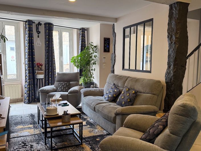 Image No.2-7 Bed House for sale