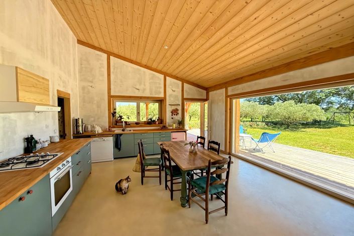 Image No.4-5 Bed House for sale