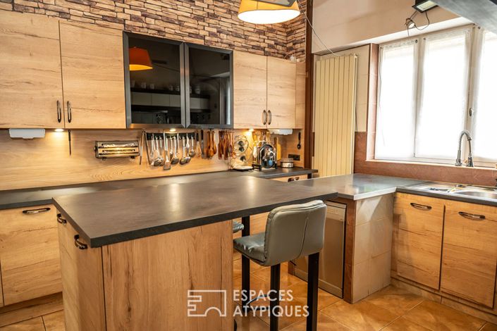 Image No.3-7 Bed Property for sale